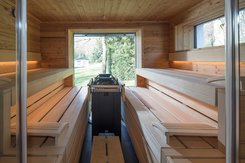 PREMIUM sauna with integrated window
