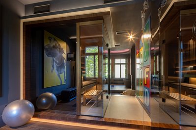 Sauna and fitness room